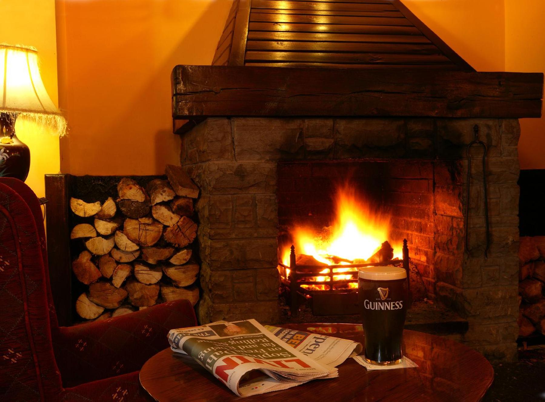 Aherlow House Hotel & Lodges エクステリア 写真