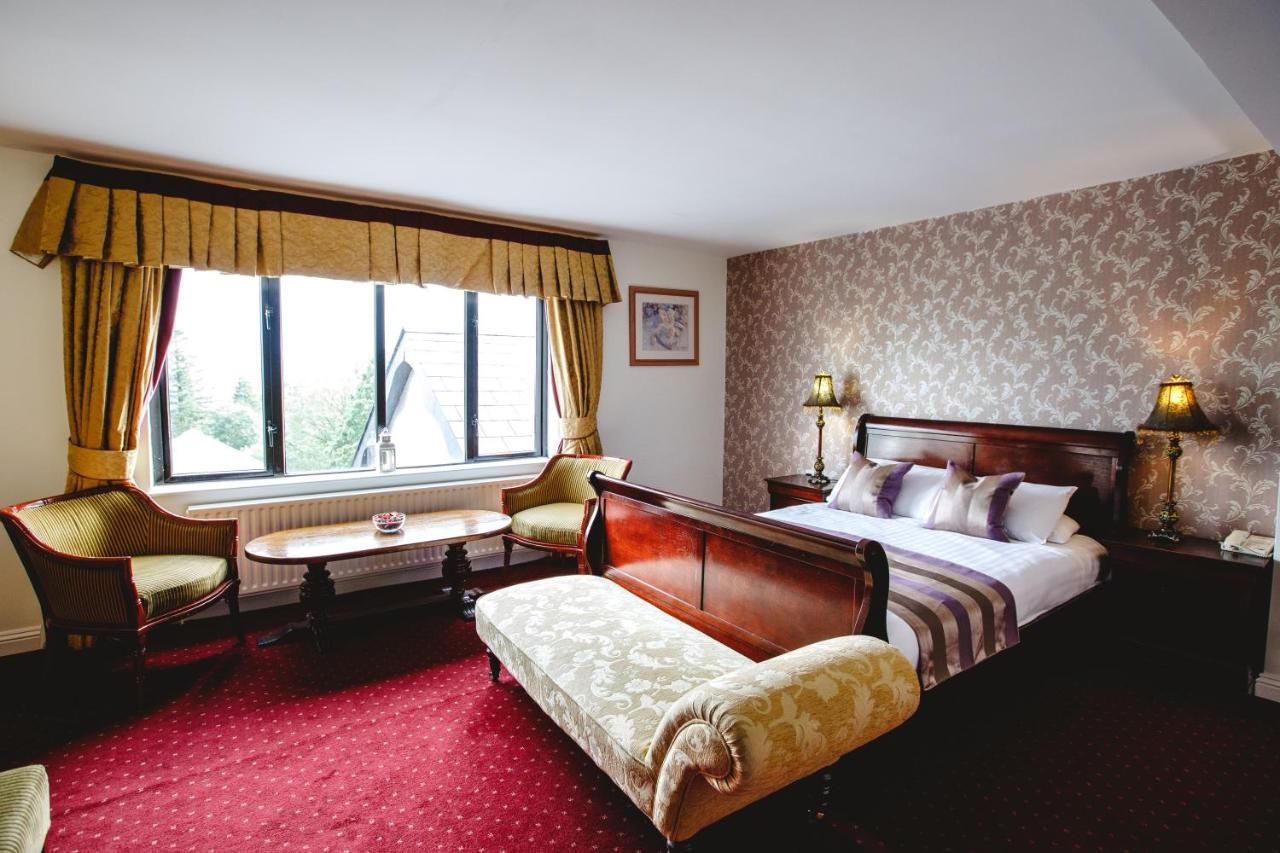 Aherlow House Hotel & Lodges エクステリア 写真