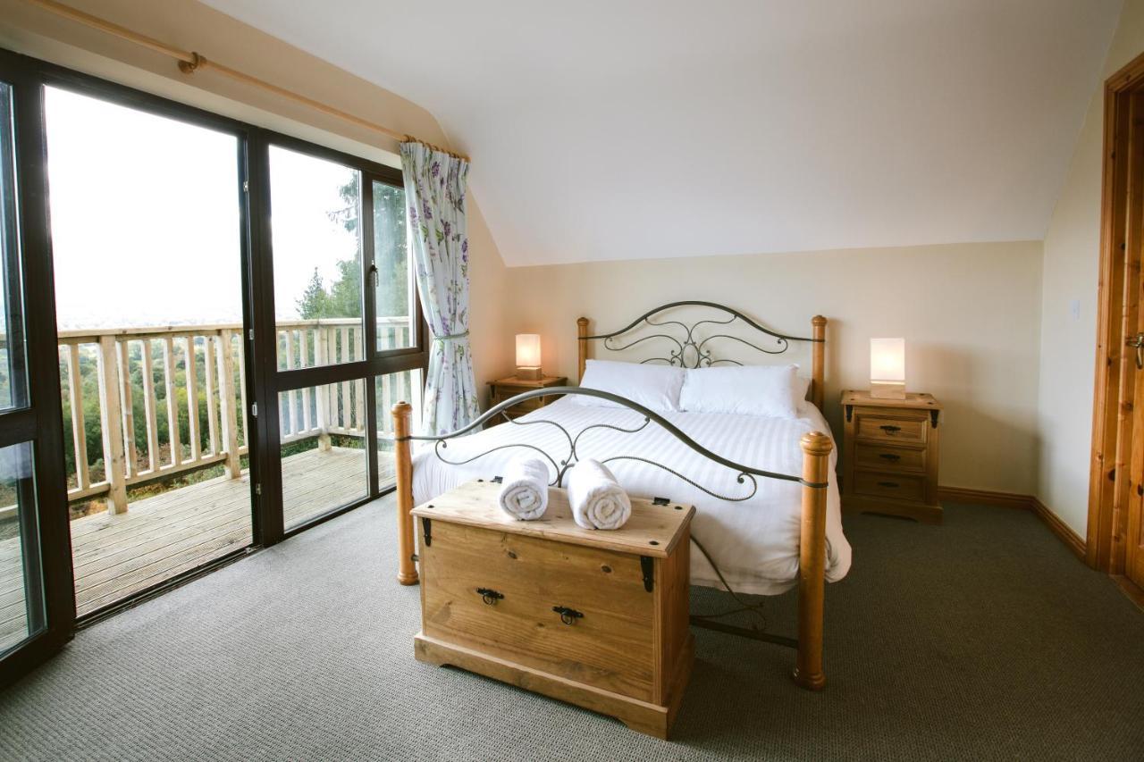 Aherlow House Hotel & Lodges エクステリア 写真
